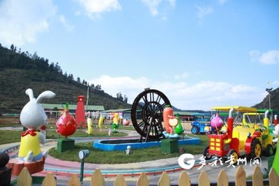 【貴人黔行】盤州九龍?zhí)?生態(tài)園中的新景區(qū) 藏著多個(gè)網(wǎng)紅打卡地